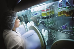 Якими є конкретні завдання щодо розвитку фармацевтичного сектора системи охорони здоров’я?