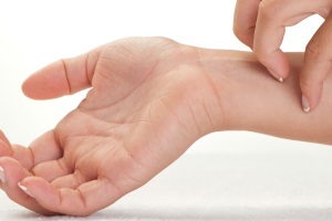 Зуд и покраснение кожи: аллергия как вероятная причина