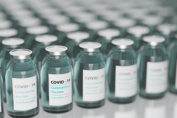 Викриття міфів про вакцину проти COVID-19