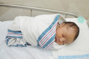 Новонароджена дитина: фізіологічні основи початку життя