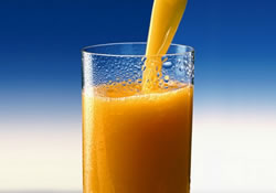 До выяснения обстоятельств апельсиновый сок из Бразилии лучше не пить