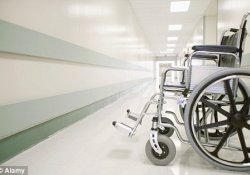 Английские пациенты-«несуны» за год украли в клинике колясок на 20 000 долларов