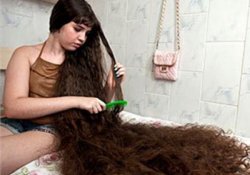 Девичья чудо-коса длиной 1,6 м продана за тысячи долларов
