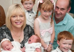 Зачатые в один дети рождались на протяжении 6 лет
