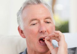 Витамины «помогают» росту раковых опухолей простаты