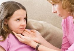 Гипертермия и болевой синдром при остром фарингите у детей