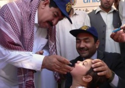 Медики Пакистана возобновили вакцинацию от полиомиелита – под защитой полиции