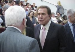 25 миллионов долларов за мединститут имени себя