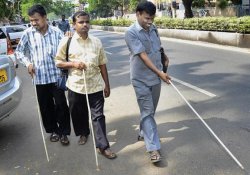 «Умная» трость для незрячих: идею подсказали дельфины