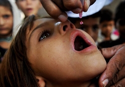 Полиомиелит: иммунизация двумя вакцинами эффективнее