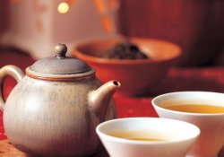 Чай уверенно победил кофе в соревновании по полезности