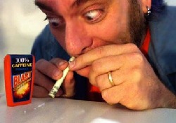 Родители детей, погибших от «кофеиновой пудры», требуют запретить ее продажу