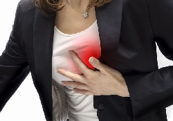 Повышенная эмоциональность женщин ухудшает исход лечения инфаркта