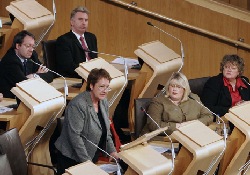 Гепатит С стал причина дебатов в парламенте Шотландии
