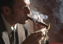 «Аристократичные» сигары убивают так же успешно, как и «народные» сигареты