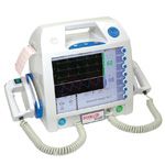 Дефибриллятор спасает ребенку жизнь