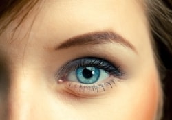 Глазные капли вместо операции: грядет прорыв в лечении катаракты