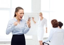 Правильная настройка смартфона поможет избежать стресса и чувства тревоги