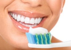 Зубная щетка и паста – средство профилактики многих форм рака