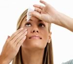 Глазные капли с циклоспорином облегчают сухость глаз
