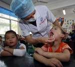 Новая эпидемия опасного заболевания в Китае уже унесла жизни 40 детей