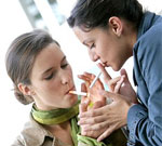 В Украине неуклонно сокращается количество курящих женщин