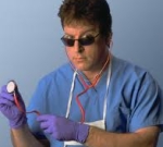 Белый халат внушал доверие: насильник выдавал себя за врача