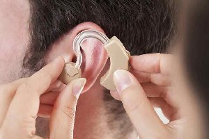 Слуховые аппараты с искуственным интеллектом (укр)