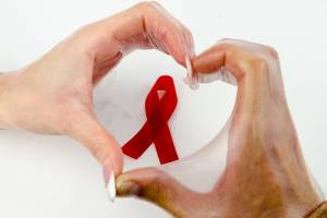 США – Украина: совместные усилия в борьбе с распространением ВИЧ/СПИДа