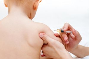 АКДС: что нам нужно знать об этой вакцине?