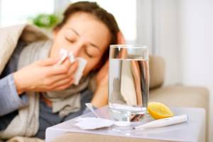 Чем грипп отличается от простуды и почему эти инфекции нельзя лечить антибиотиками