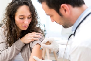 Тактика вакцинації осіб, які часто хворіють, та засоби підвищення її ефективності