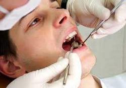 К стоматологу – без страха: изобретена «самоклеющаяся» пломба