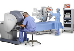 Без следа: робот удалил желчный пузырь через пупок