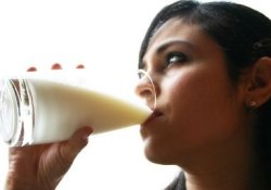 Витамин, способствующий похудению, обнаружен в молоке