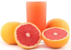 Грейпфрутовый сок поможет снизить дозы противоопухолевых средств