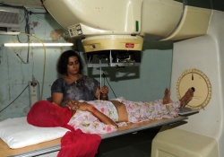В Индии врачи успешно диагностируют рак шейки матки с помощью… уксуса