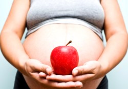 Вес беременной и необходимость кесаревого сечения: обнаружена связь