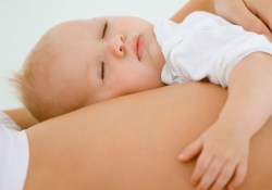 Лекарство от опасного заболевания младенцев найдено в организме беременных