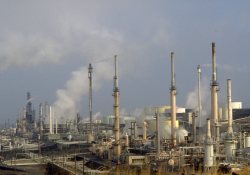 Чем грозит проживание вблизи химических и нефтеперерабатывающих заводов