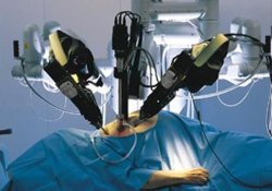 Хирургических роботов заподозрили в… алчности