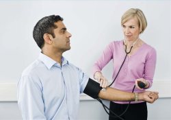 Гипертония, или как вовремя распознать угрозу инфаркта