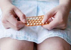 Контрацептивы могут повысить риск развития рака груди