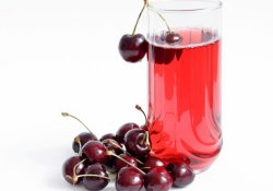 Подагра: ученые предлагают лечить мучительную болезнь… вишневым соком