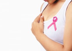 Рак груди: ученые назвали наиболее эффективные методы профилактики