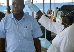 Эпидемия Эбола: страны ЕС планируют ввести медицинский контроль в аэропортах