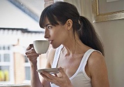 Рак яичника: предотвратить болезнь помогут чай и апельсиновый сок