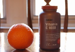 Лечение простуды «мегадозами» витамина С бессмысленно