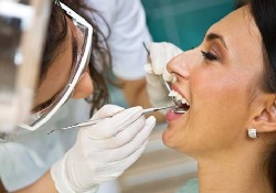 Нанотехнологии пригодились и стоматологам – для восстановления зубной эмали