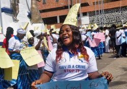 Такая трудная победа: Либерия празднует избавление от лихорадки Эбола